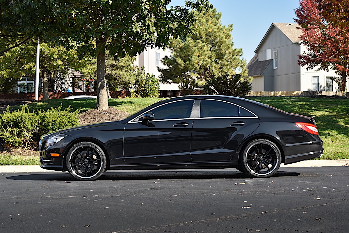 Mercedes-Benz CLS550